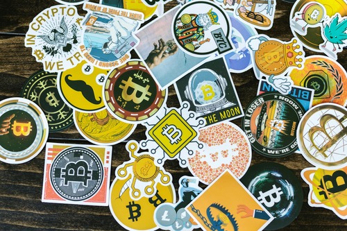 Satisfied customers using a cryptocurrency exchange service