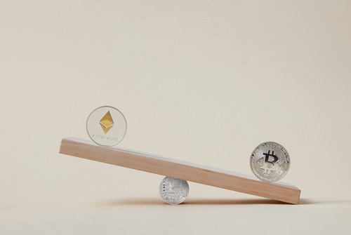 Stablecoin balance being converted into Ethereum on a screen